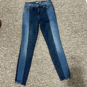 Parson Size 24W denim skinny jeans two tone color. Great condition inseam 26”